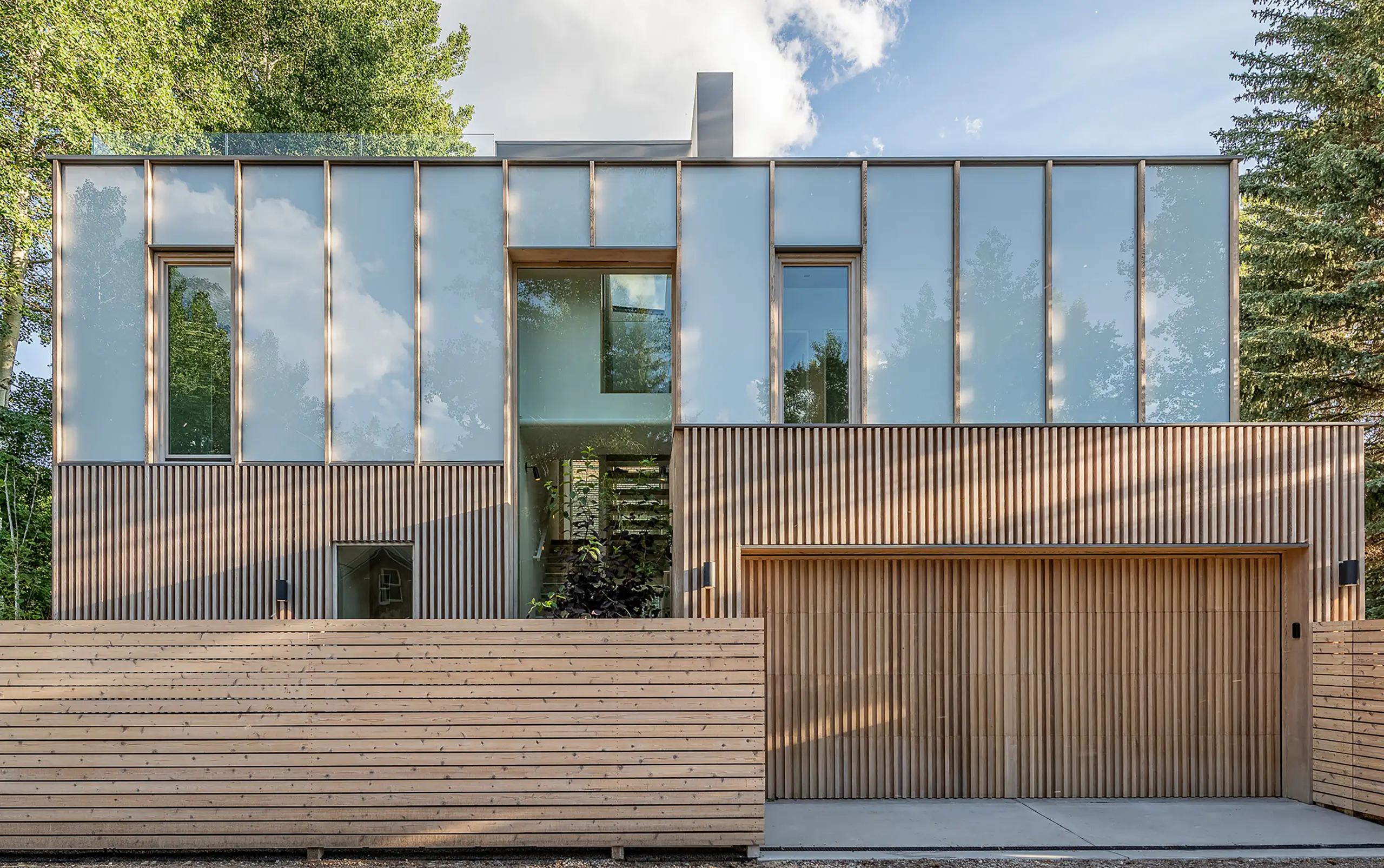 124_W_Hallam_Summer_-1133-HDR